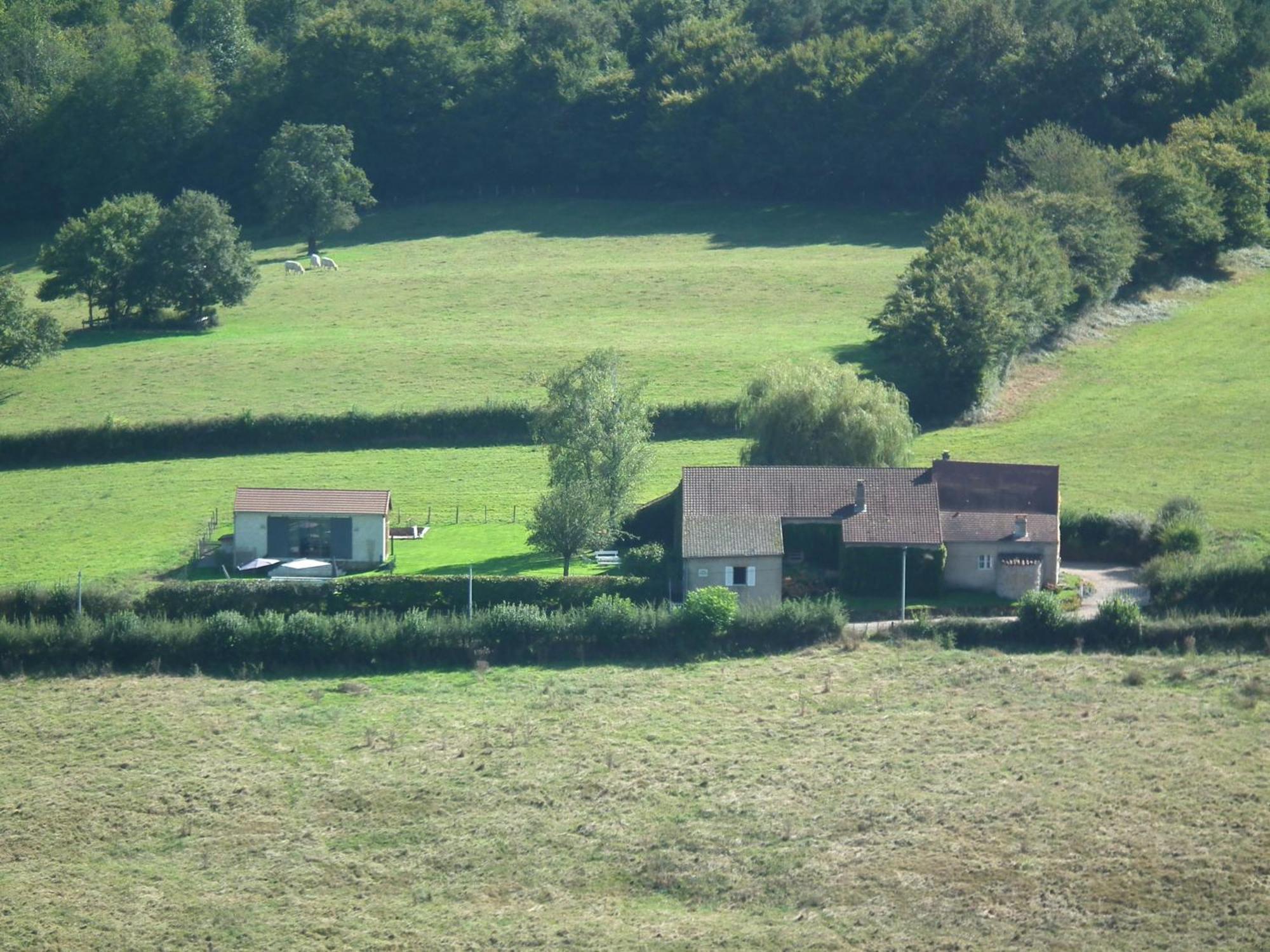 Les Granges de Semur-en-Brionnais with heated swimming pool&garden Extérieur photo